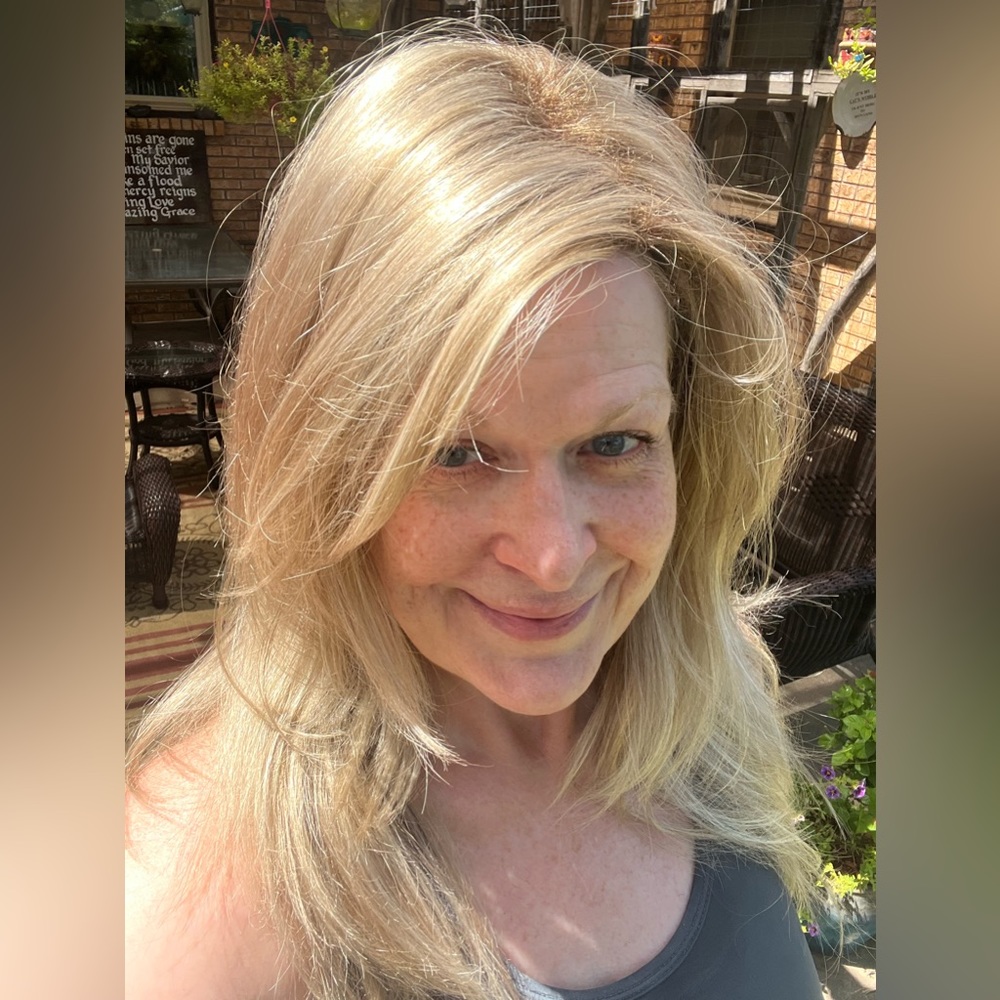 Noriko Angelica in Mocha H, synthetic full cap wig, used but still in vgc!